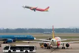 Hàng không sôi động, giá vé có giảm?