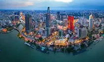 PGS.TS Tạ Hải Tùng: "Tiếp tục đà cải cách, có lẽ 5-10 năm tới Việt Nam sẽ chỉ còn thua kém mỗi Singapore trong ASEAN"