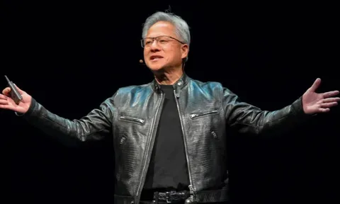 CEO Nvidia Jensen Huang lần đầu được tăng lương sau 10 năm