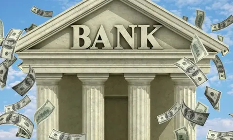 Những ngân hàng có nhiều lợi nhuận tích lũy để chia cổ tức nhất: Vietcombank có gần 100.000 tỷ, một nhà băng tư nhân sở hữu "kho dự trữ' vượt BIDV