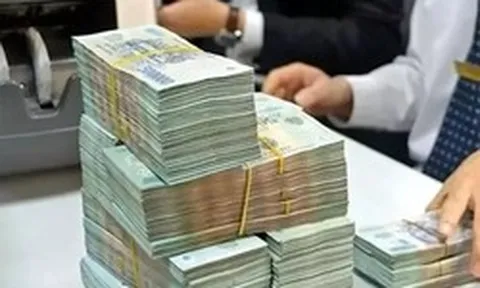 Lo ngại lãi suất huy động neo cao