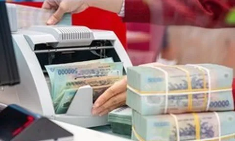 Chuyên gia: Thông tư 25 có thể giúp hệ thống ngân hàng bơm thêm 1 triệu tỷ đồng vốn trung và dài hạn, lĩnh vực bất động sản hưởng lợi