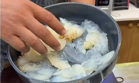 Người đàn ông 28 tuổi suýt tử vong sau khi ăn món khoái khẩu "vạn người mê"