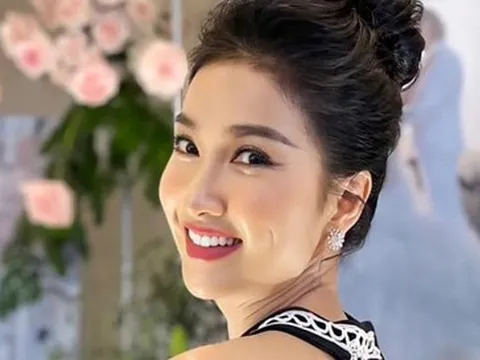 "Nữ hoàng phim xưa": Tuổi 41 trẻ đẹp, yêu bạn trai kém 10 tuổi