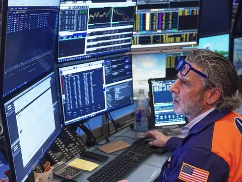 Goldman Sachs: Chỉ "cú sốc" năng lượng kéo dài mới làm chệch hướng tăng trưởng toàn cầu