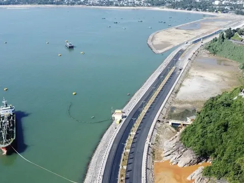 Siêu cảng mới của Đà Nẵng rơi vào tay ai?