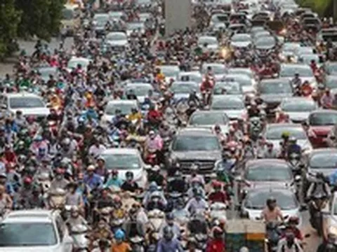 Hà Nội dự kiến hạn chế xe cá nhân từ năm 2035