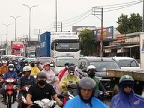 Sở Xây dựng TPHCM đề xuất cấm xe tải trên 1 tấn vào nội đô 16 giờ/ngày