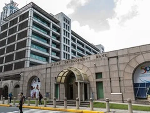 ADB giữ nguyên dự báo tăng trưởng 7,2% của Việt Nam, cao nhất Đông Nam Á