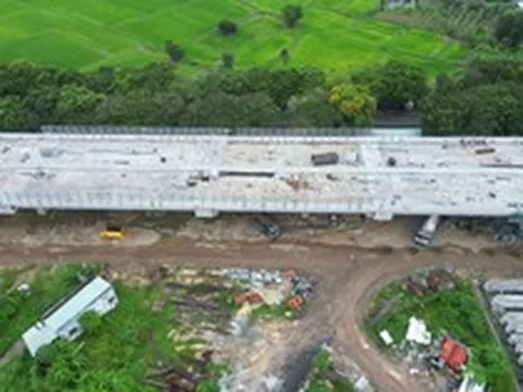 Diện mạo đường 13.900 tỷ đồng nối cao tốc với biển TP.HCM sau hơn 1 năm thi công