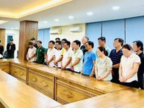 Khởi tố, bắt tạm giam một loạt cán bộ trật tự đô thị; lãnh đạo, nhân viên điện lực, cấp nước