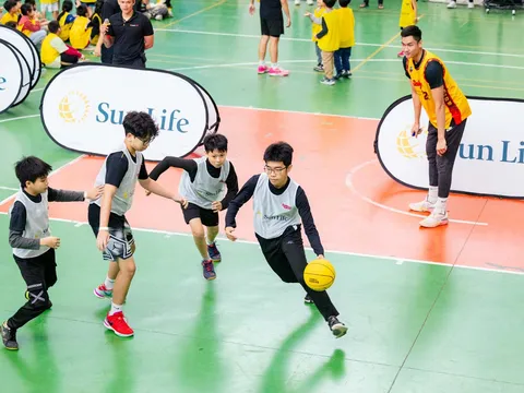 Ngày hội bóng rổ High Hoop - Cùng Sun Life bật cao sức trẻ