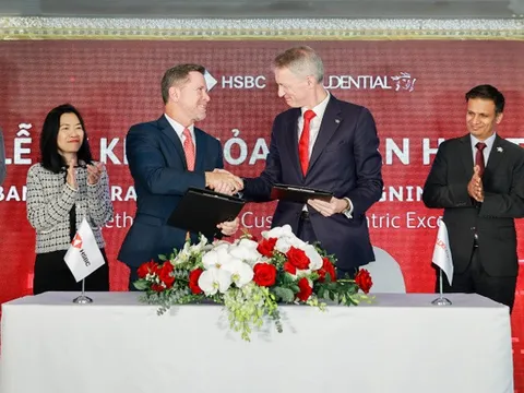Prudential Việt Nam và HSBC Việt Nam ký kết thỏa thuận hợp tác lấy trải nghiệm khách hàng làm trọng tâm