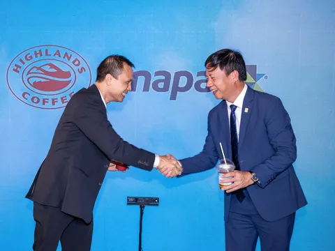 Highlands Coffee bắt tay NAPAS: Hiện đại hoá và nâng cao trải nghiệm cà phê Việt