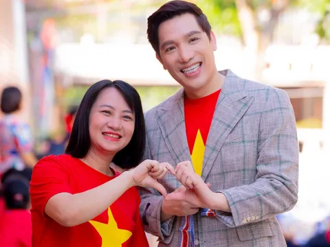 Chủ tịch Beta Group Minh Beta tri ân thầy cô, tiếp lửa học sinh THPT Hà Nội – Amsterdam