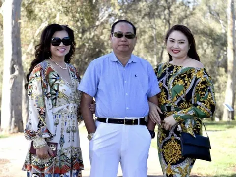 Người đẹp Việt xin lỗi chồng cũ và Hoa hậu Kim Hồng sau 13 năm vì sự bồng bột tuổi trẻ